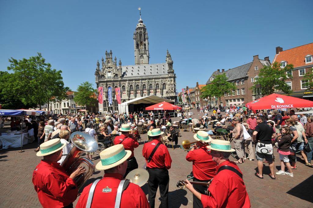 Stadscamping Zeeland Мидълбург Екстериор снимка