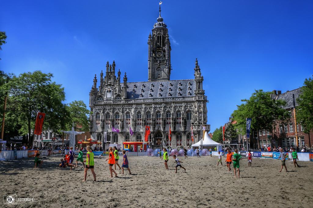Stadscamping Zeeland Мидълбург Екстериор снимка